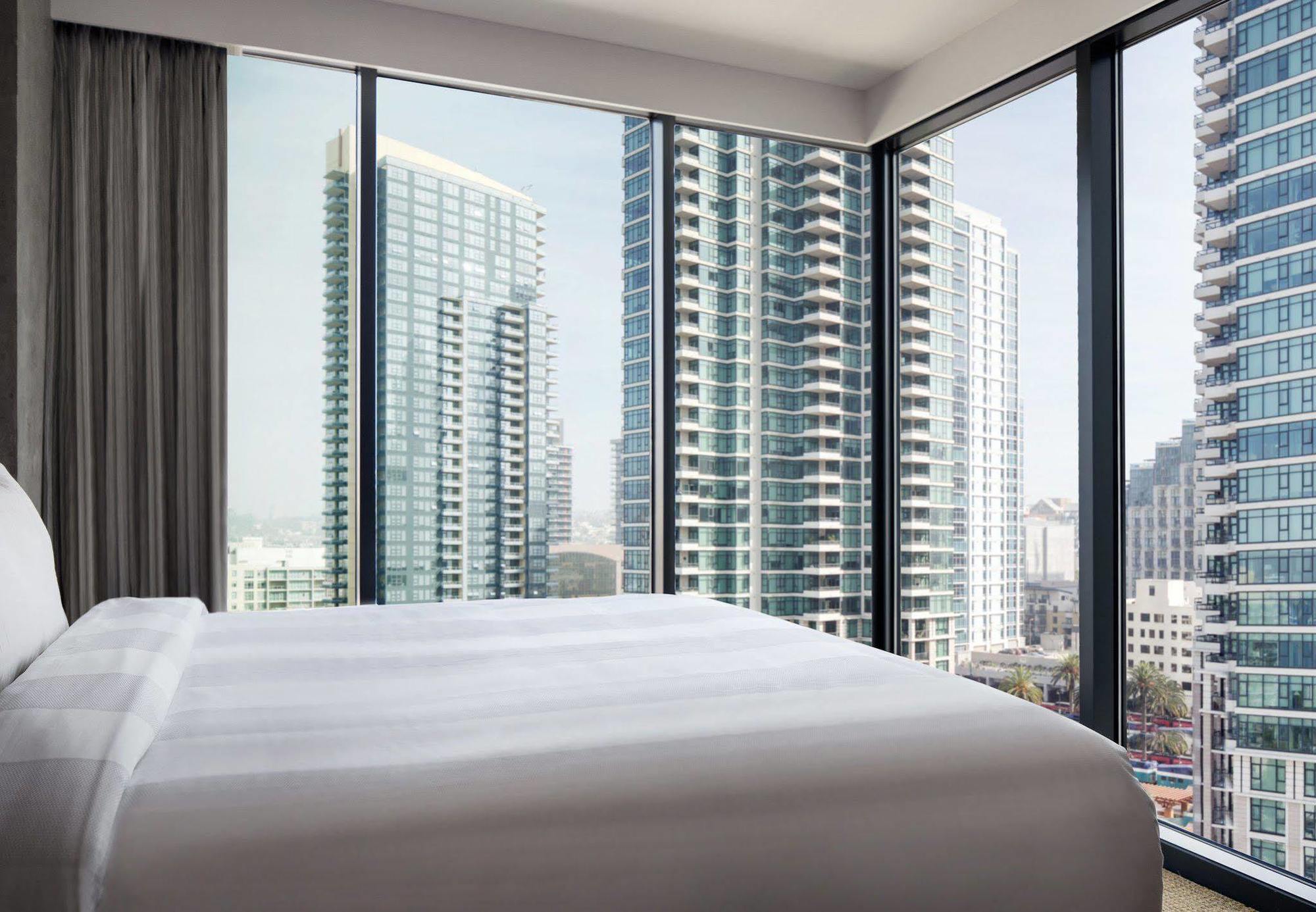 Residence Inn By Marriott San Diego Downtown/Bayfront Exterior photo